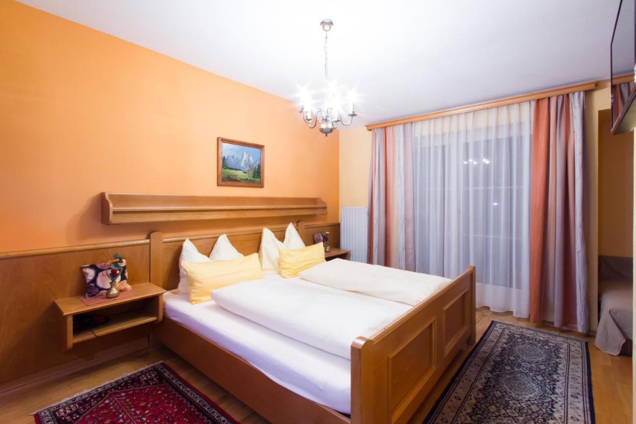 Hotel Gasthof Brueggler Radstadt Kültér fotó