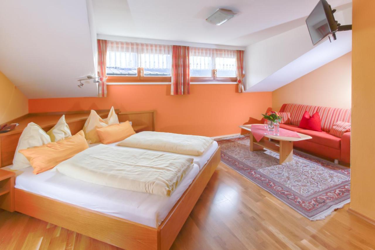 Hotel Gasthof Brueggler Radstadt Kültér fotó